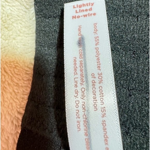 Cacique Lightly Lined No Wire Rainbow Bra - Picture 7 of 8